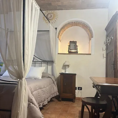 Podere Del Botruccio בית חווה