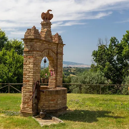 Podere Del Botruccio בית חווה